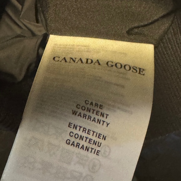 Canada Goose Paradigm Chilliwack Black Label 625 Fill Power Down Bomber Jacket - Picture 11 of 13